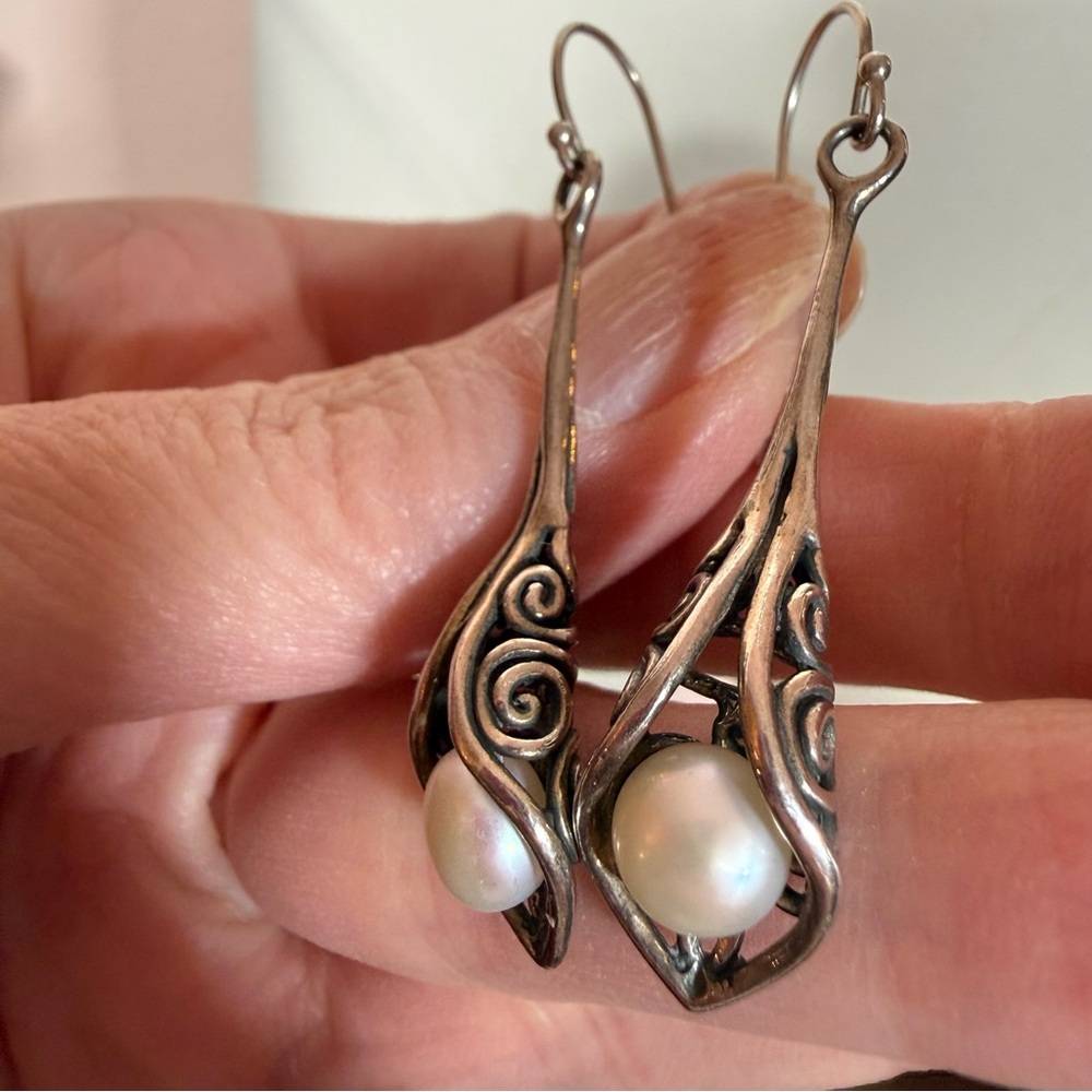 Noa Zuman Israel Sterling silver Filagree Cala Lilly real pearl drop earrings - Picture 3 of 17
